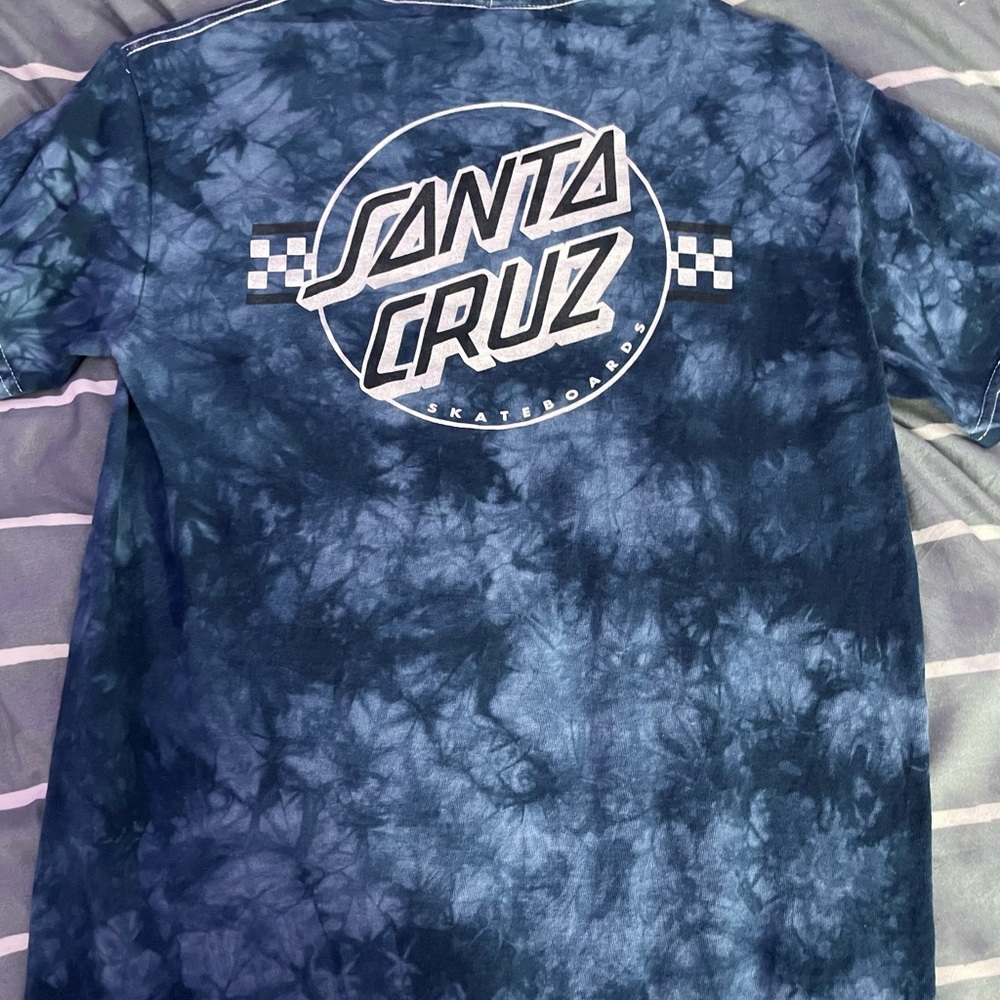 blue santa cruz shirt